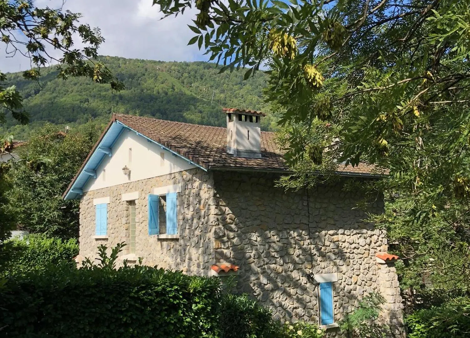 La Huchette,Votre Refuge D'Hiver Ax-les-Thermes